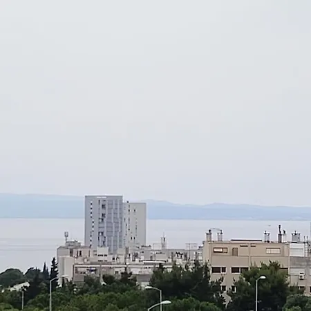 Apartment Faust